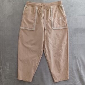 Nike Sherpa Teddy Pockets Cropped High Rise Jogger Pants Tan Relaxed‎ Fit Sz XL